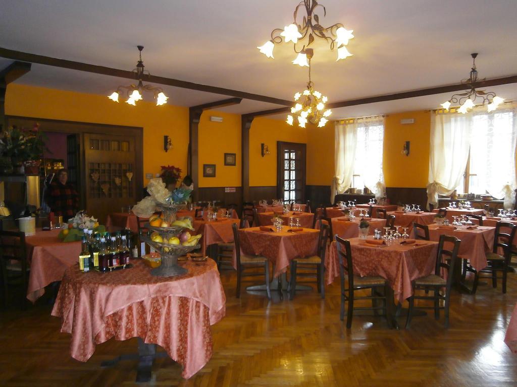 Nuovo Hotel Tripoli Settimo Vittone Extérieur photo