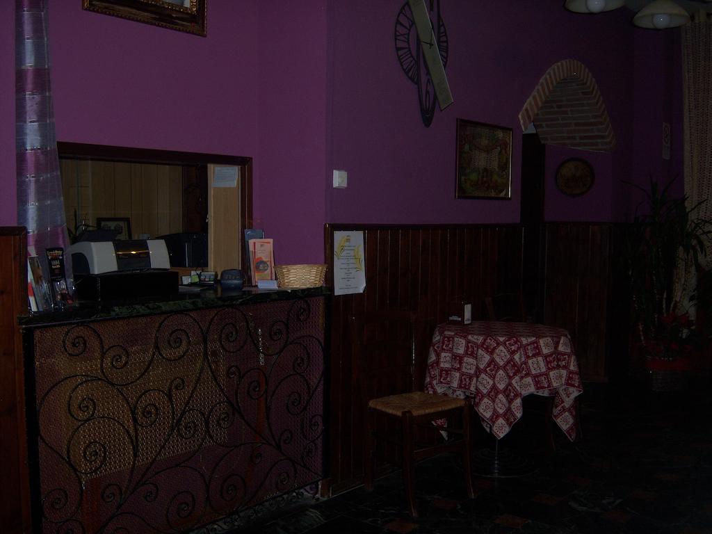 Nuovo Hotel Tripoli Settimo Vittone Extérieur photo