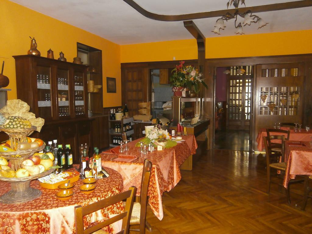 Nuovo Hotel Tripoli Settimo Vittone Extérieur photo