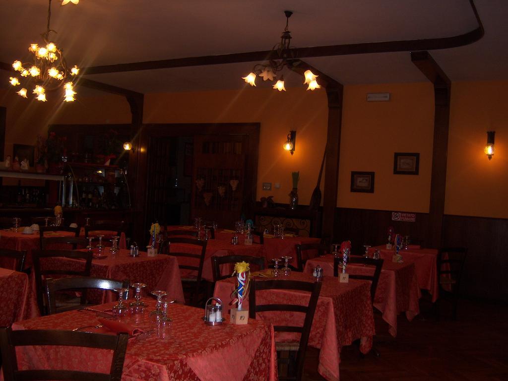 Nuovo Hotel Tripoli Settimo Vittone Extérieur photo